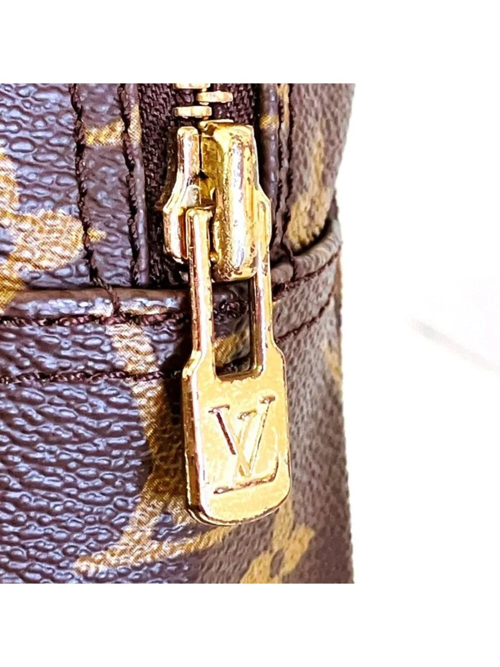 Louis Vuitton Viton Trousse Canvas Wallet 28 Monogram Clutch